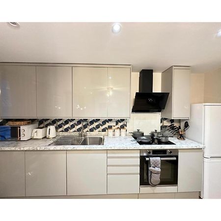 Апартаменты F3- Gorgeous 1 Bed Flat Near Edgware Road Station Лондон Экстерьер фото
